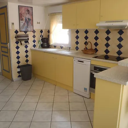 Ref 4060 Joli Mezzanine Climatise